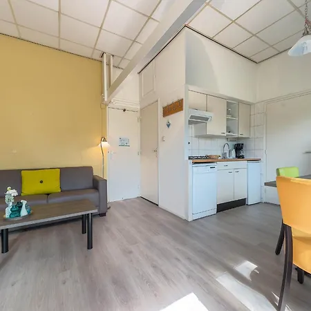 Well-kept With Microwave, 4 Km From Valkenburg Walem