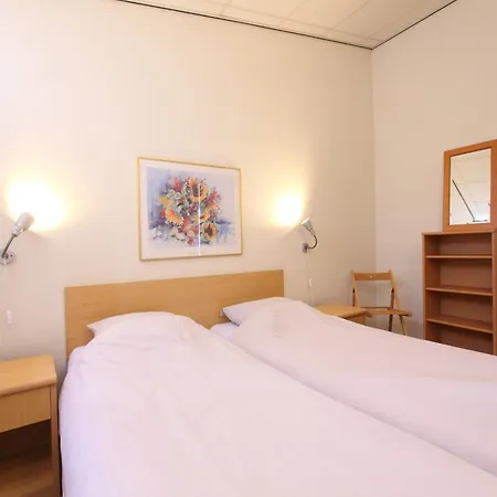 Well-kept With Microwave, 4 Km From Valkenburg Holiday home Walem
