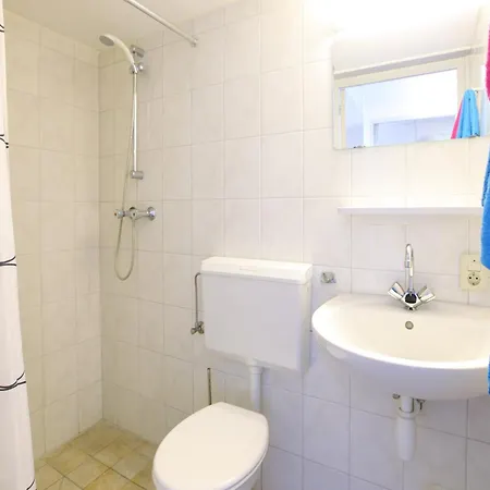Well-kept With Microwave, 4 Km From Valkenburg Walem