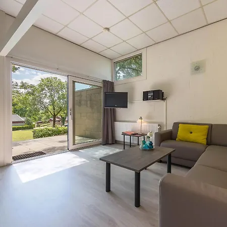Well-kept With Microwave, 4 Km From Valkenburg Walem