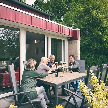 Well-kept With Microwave, 4 Km From Valkenburg Holiday home Walem